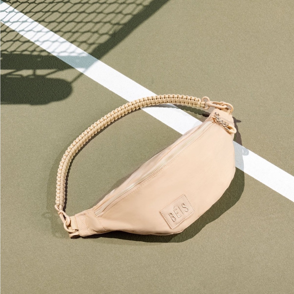 BEIS The Sport Pack in Beige